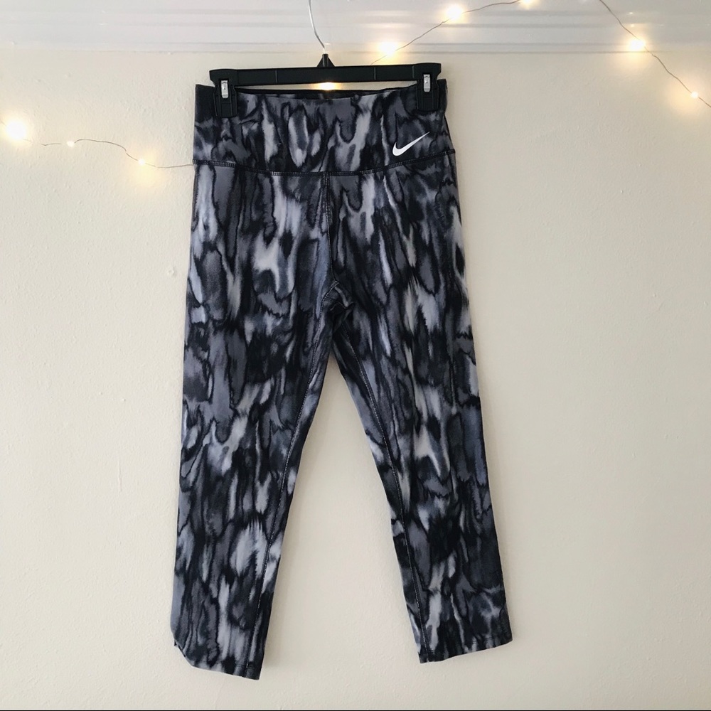 Nike dri fit leggings